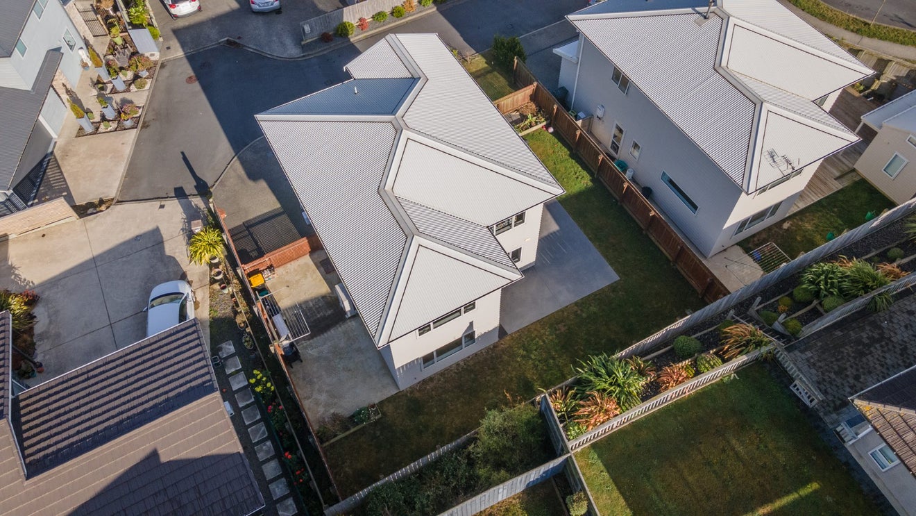 25 Trelawny Terrace, Grenada Village, Wellington - Carousel 22