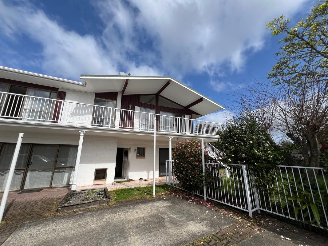 27A Brookview Court, Queenwood, Hamilton - Carousel 1