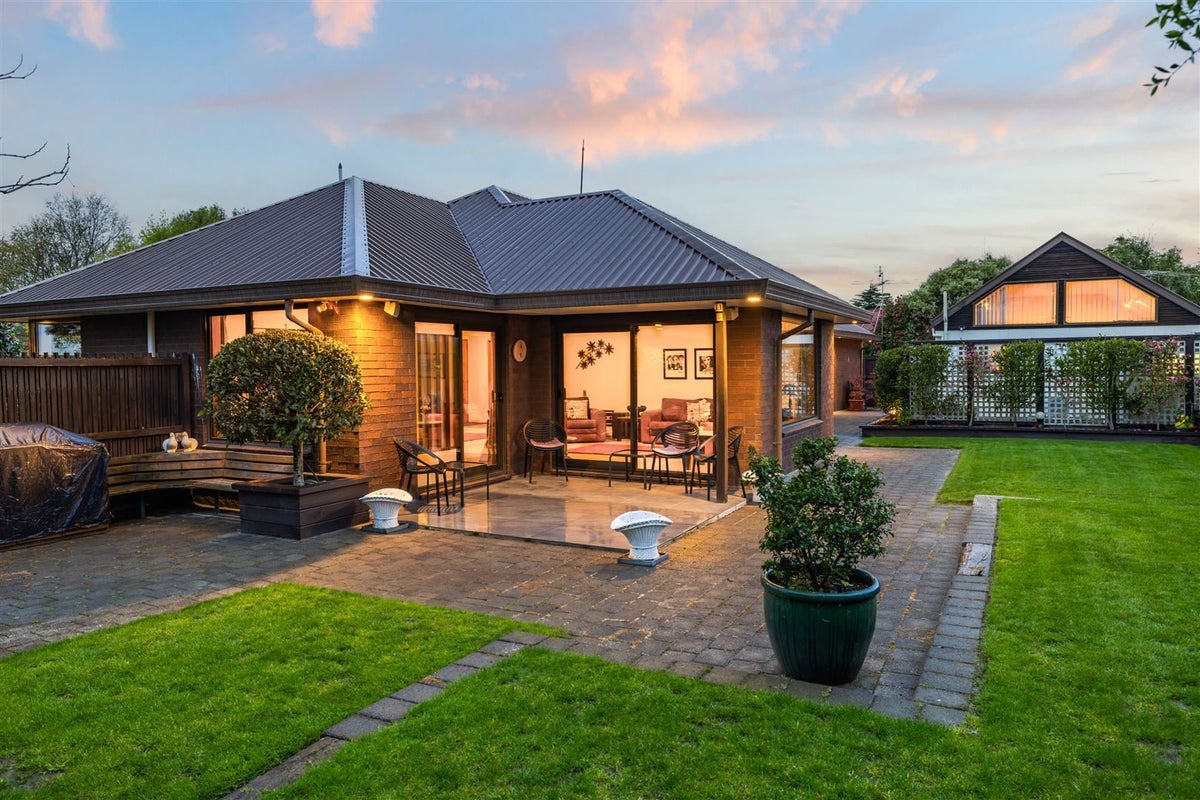 17 Nepal Place, Burnside, Christchurch - Carousel 1
