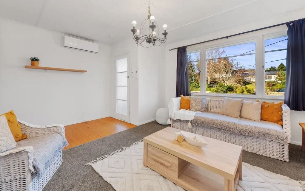 6 Nikau Street, Springfield, Rotorua - Carousel 2