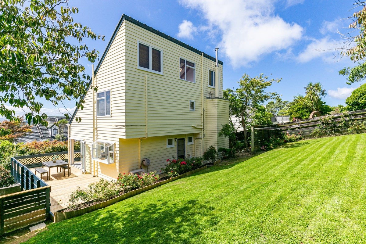 61 Rajkot Terrace, Broadmeadows, Wellington - Carousel 1