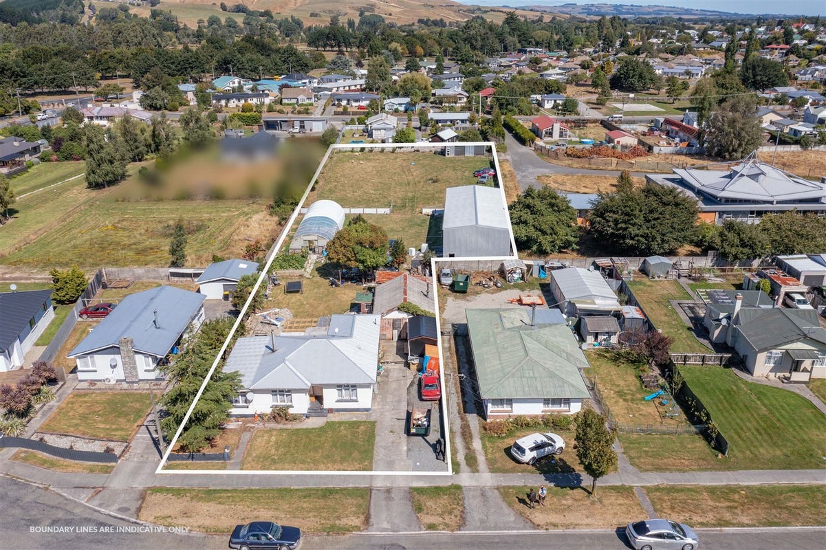 13 Waverley Street, East Gore, Gore - Carousel 1