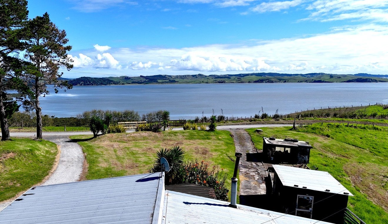 116 Shegadeen Road, Wharehine, Wellsford - Carousel 1