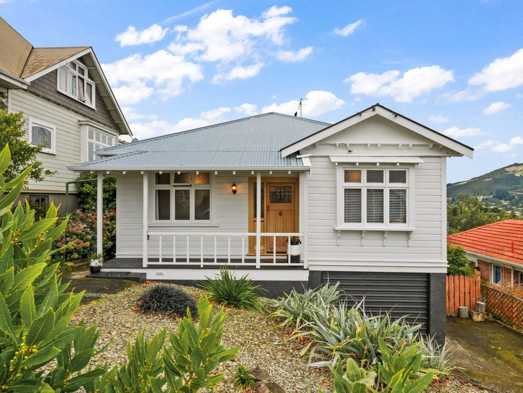 20 Orbell Street, Dalmore, Dunedin - Carousel 1