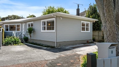 8 Esperance Road, Glendowie, Auckland - Carousel 1