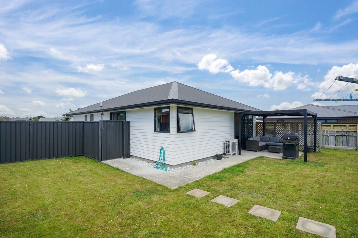 90 Mavora Crescent, Heidelberg, Invercargill - Carousel 2