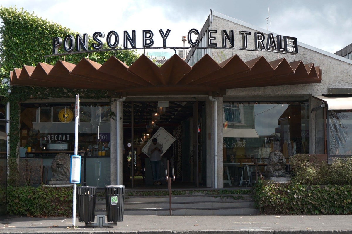 3D/23 Dundonald Street, Eden Terrace, Auckland - Carousel 27