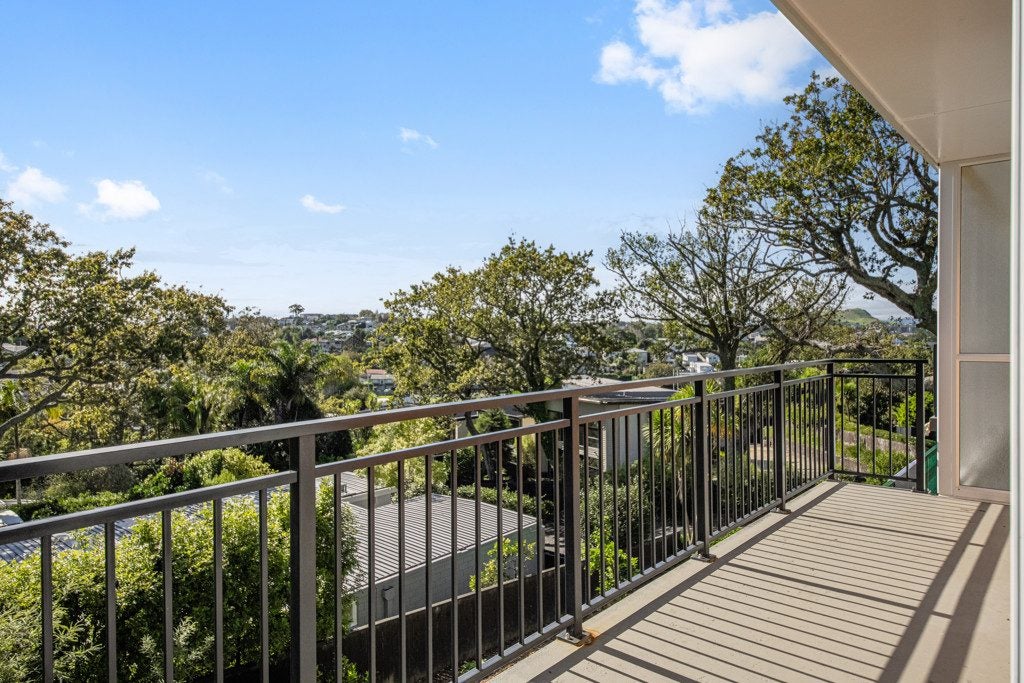 2/30A Mainston Road, Remuera, Auckland - Carousel 1