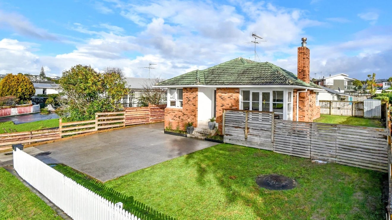 31 Gossamer Drive, Pakuranga Heights, Auckland - Carousel 16