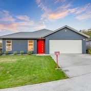 9 Spritsail Place, Whitby, Porirua - Carousel 2