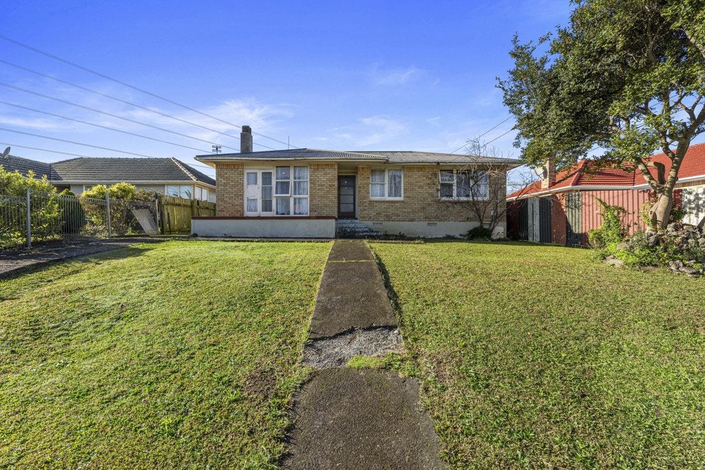 17 Ivon Road, Otara, Auckland - Carousel 1