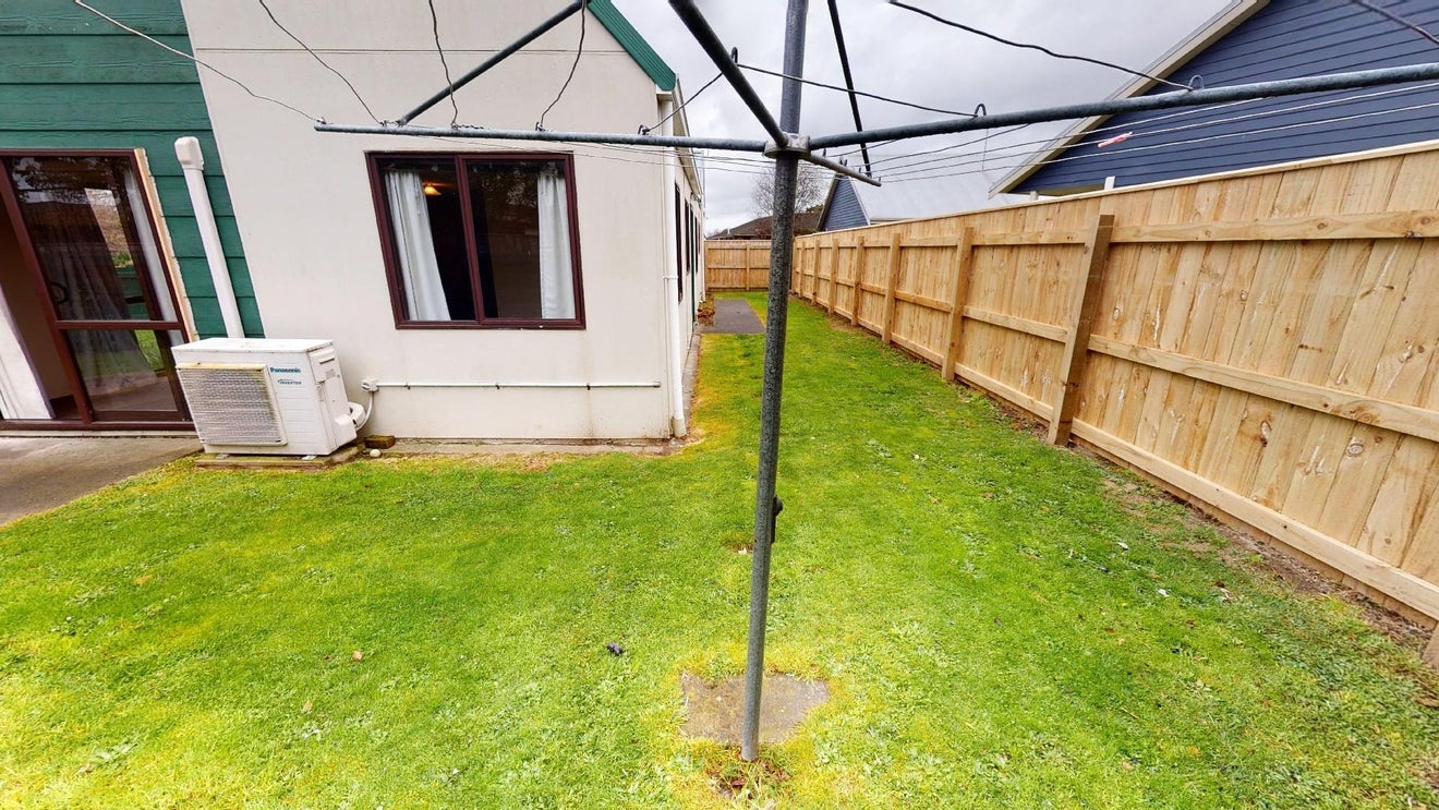 27B Dorset Crescent, Hokowhitu, Palmerston North - Carousel 13