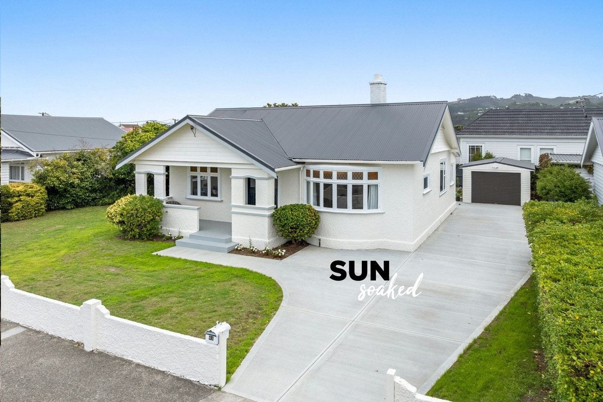 61 William Street, Petone, Lower Hutt - Carousel 1