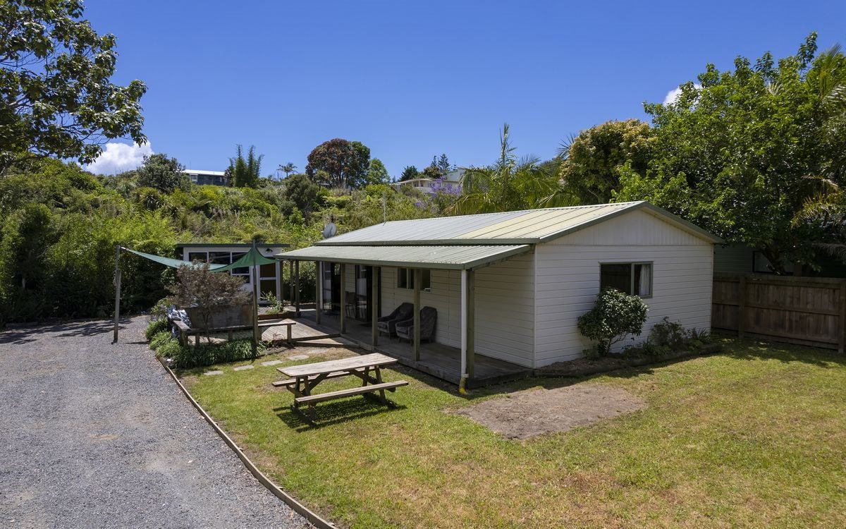 25 Paradise Road, Coopers Beach, Coopers Beach - Carousel 2