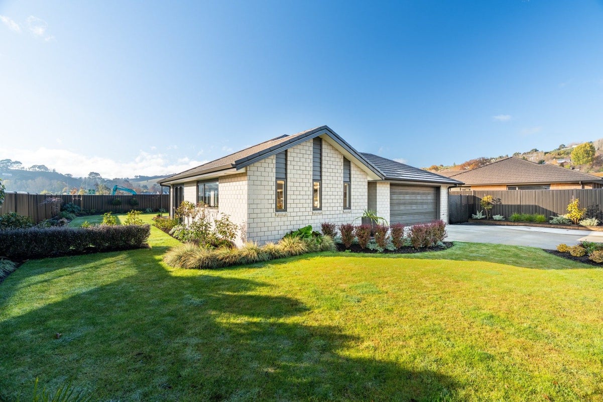16 McCarthy Court, East Taieri, Mosgiel - Carousel 1
