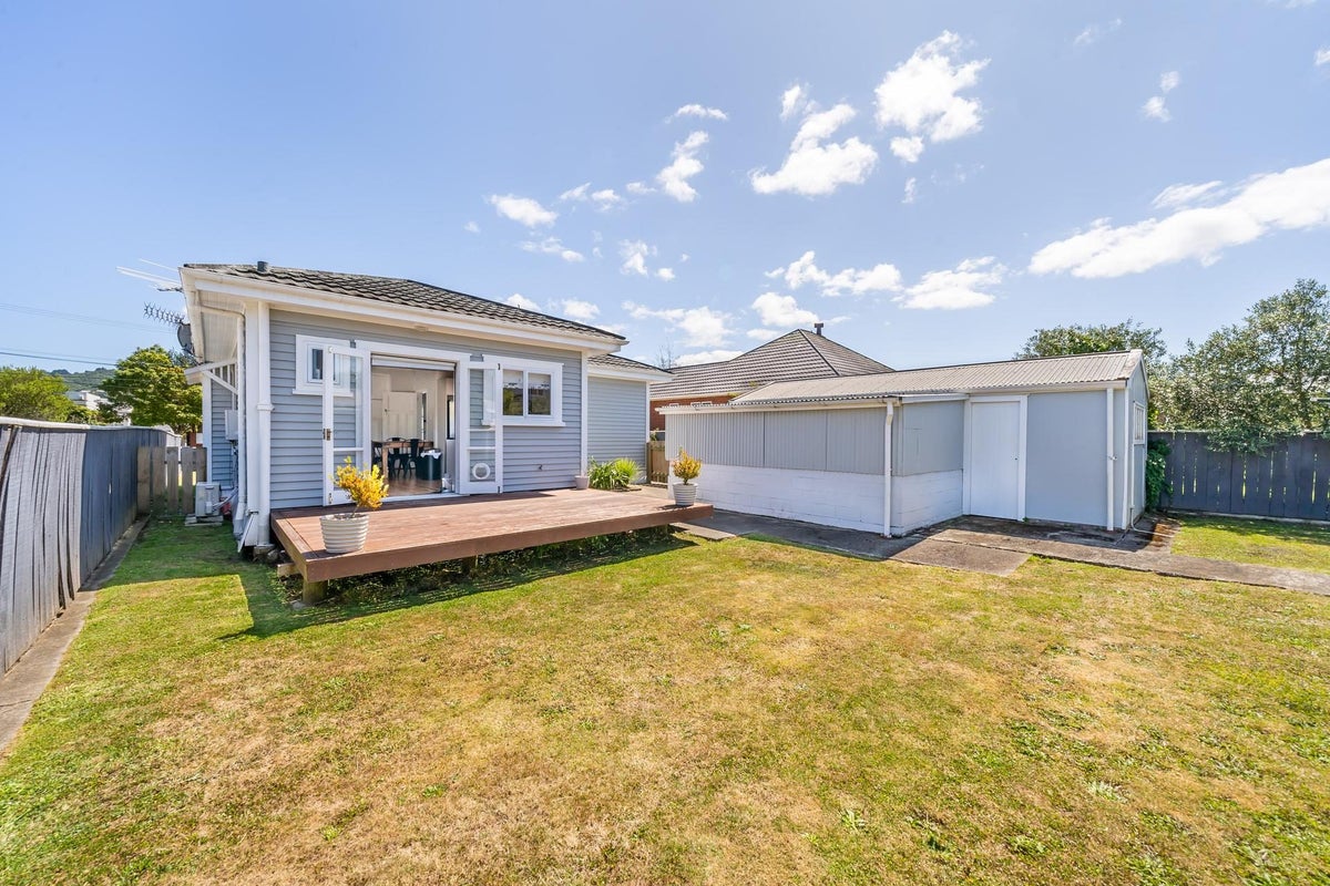 9 St James Avenue, Boulcott, Lower Hutt - Carousel 2
