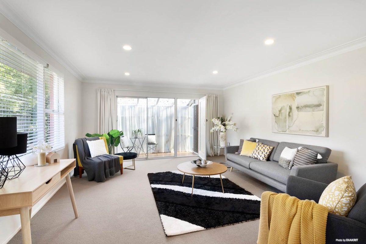 3/26 Locarno Avenue, Sandringham, Auckland - Carousel 2
