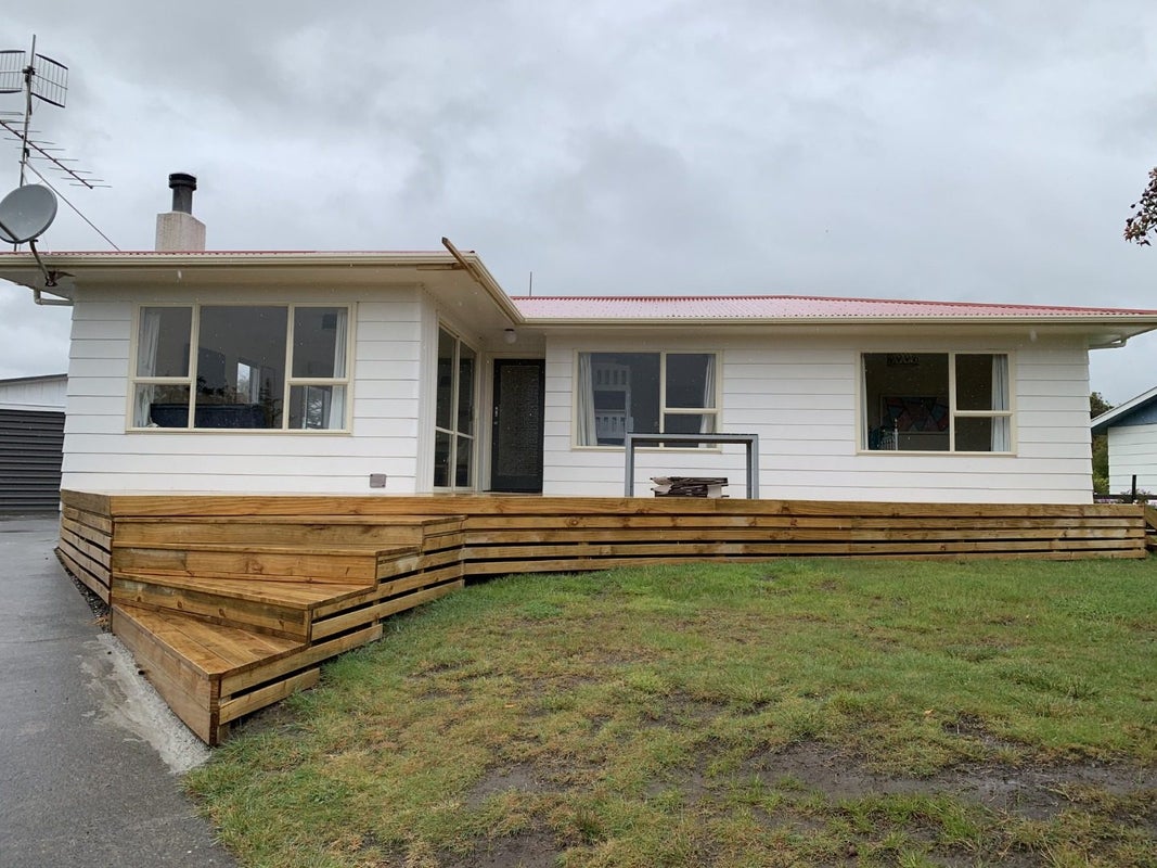 22 Mountainview Terrace, Otaki Beach, Otaki - Carousel 2