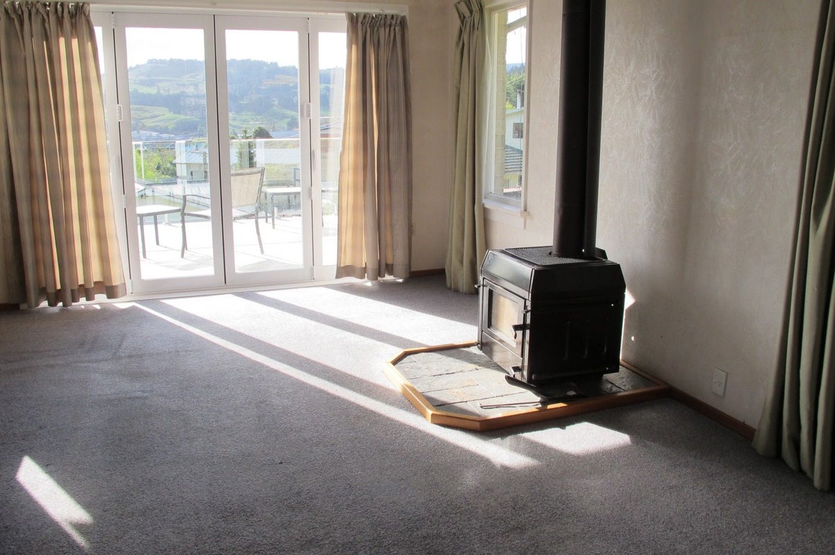 80 Roy Crescent, Concord, Dunedin - Carousel 2
