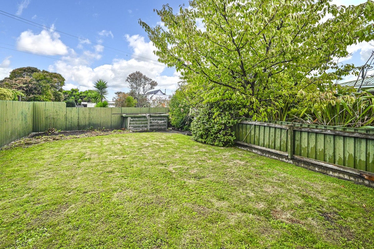 1106 Outram Road, Akina, Hastings - Carousel 23
