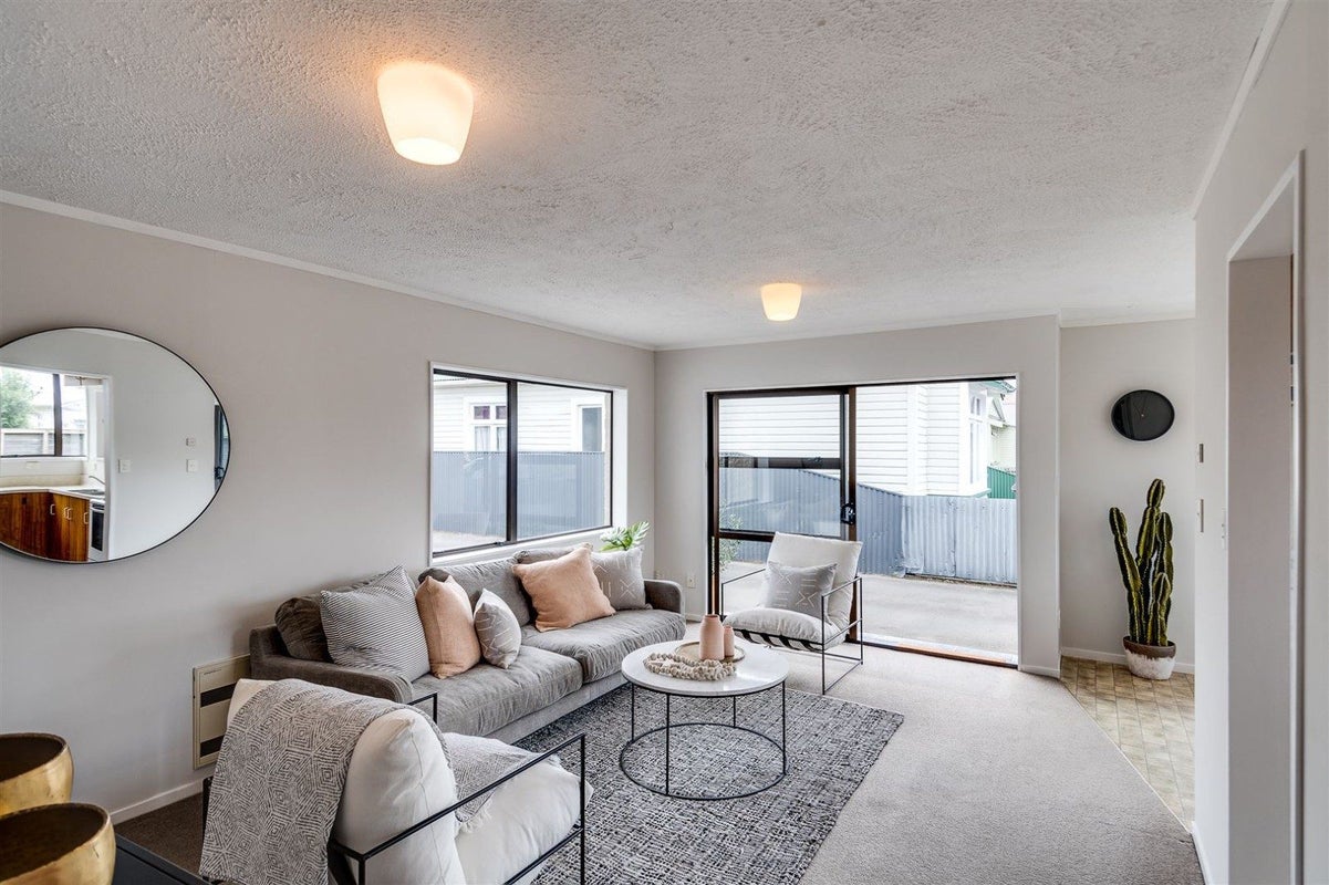 1/81 Wellesley Road, Napier South, Napier - Carousel 2