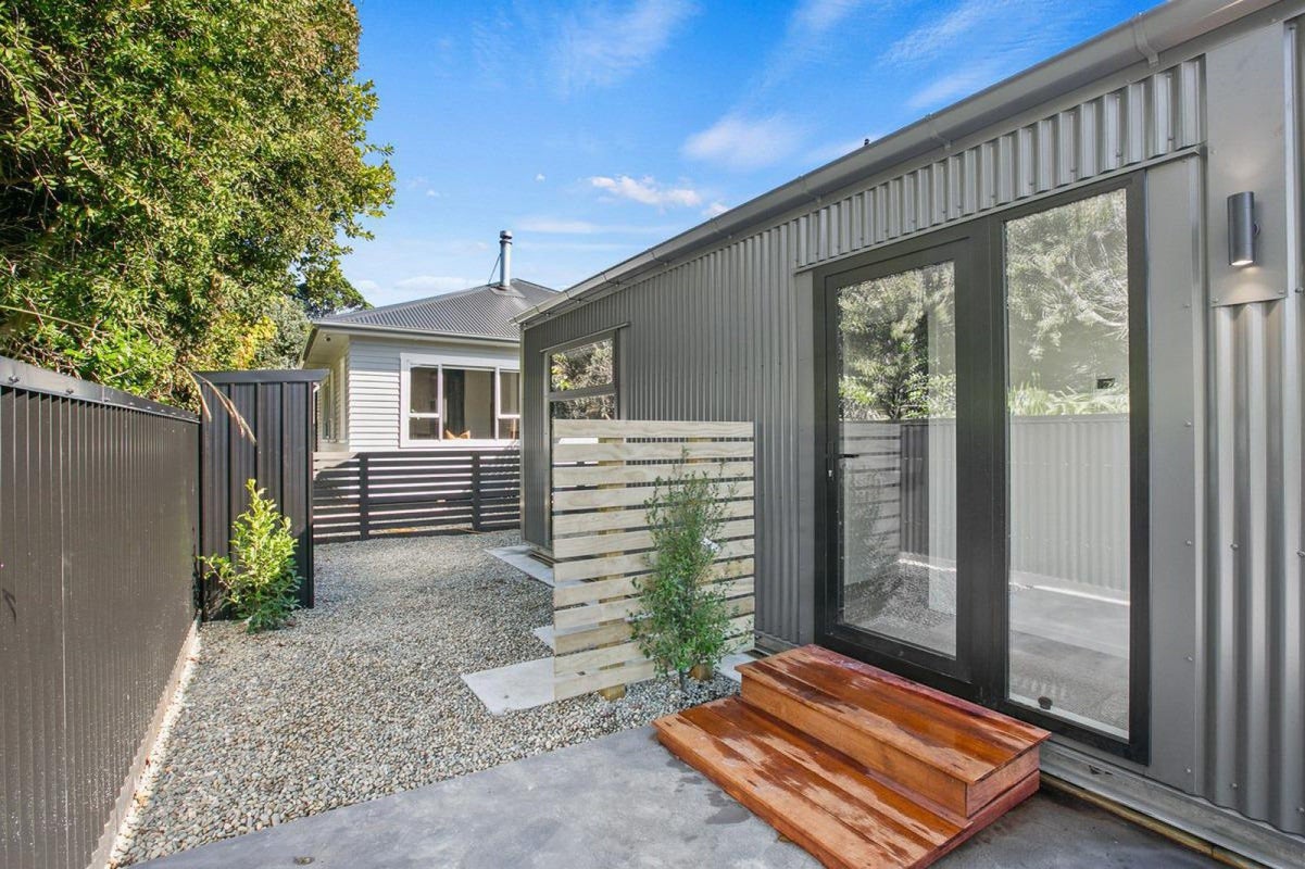 48 Lorna Street, Lynmouth, New Plymouth - Carousel 13