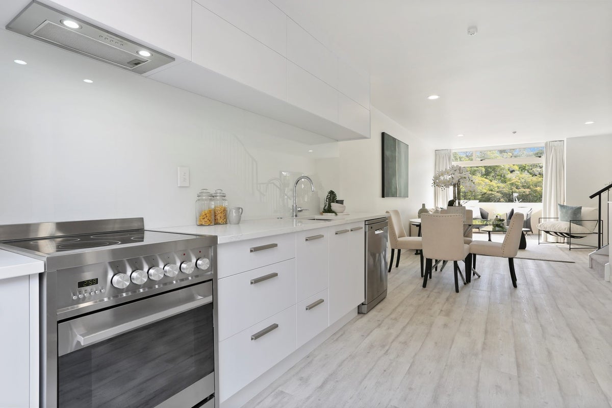 12/27 Birdwood Crescent, Parnell, Auckland - Carousel 2