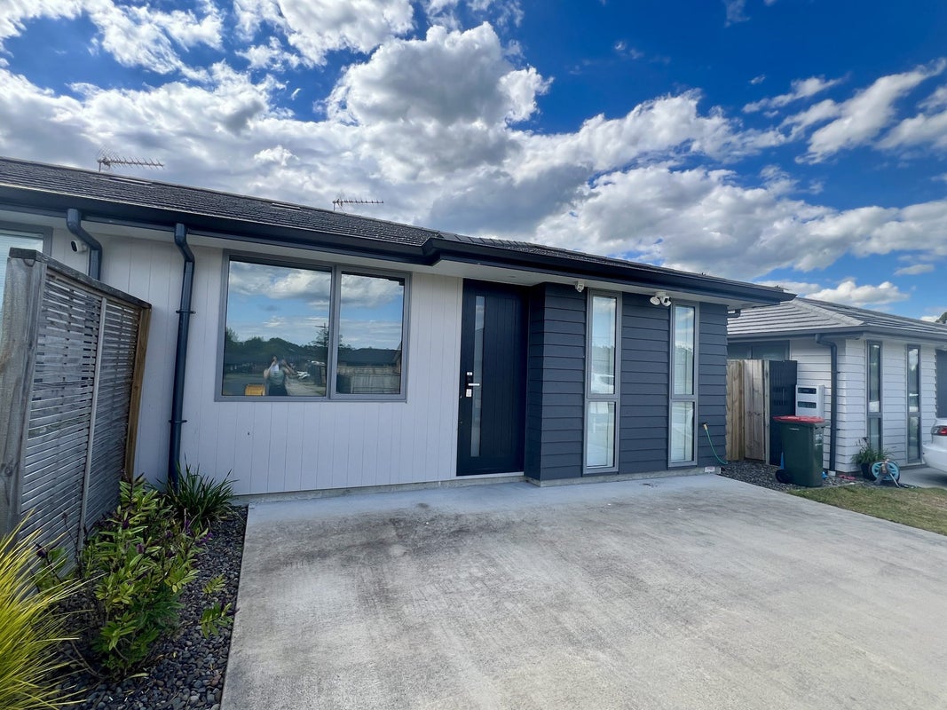 18A Yanicks Crescent, Fitzroy, Hamilton - Carousel 1
