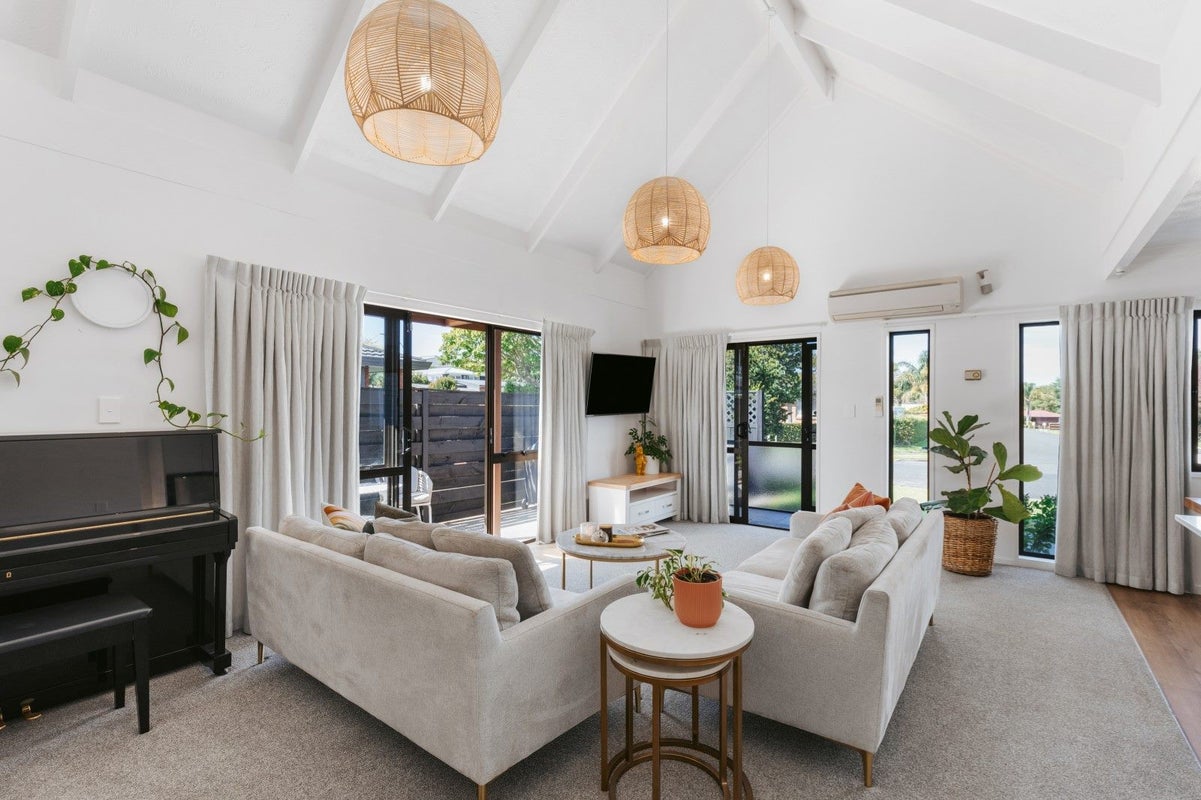17C Meadowland Street, Matua, Tauranga - Carousel 2