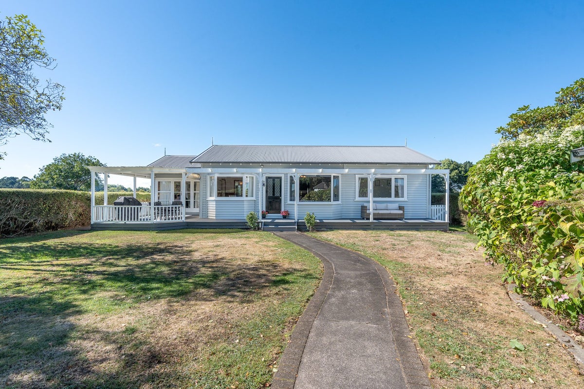 378 State Highway 26, Newstead, Hamilton - Carousel 19