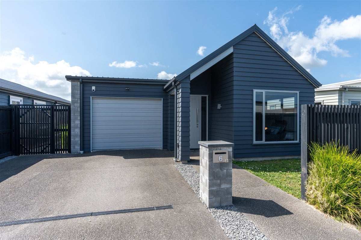 6 Wyrall Way, Chartwell, Hamilton - Carousel 2