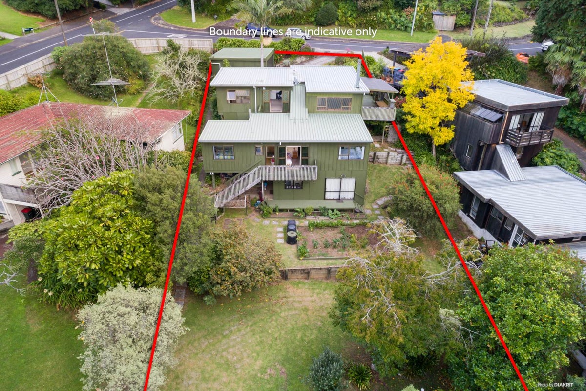72 Robley Crescent, Glendowie, Auckland - Carousel 2