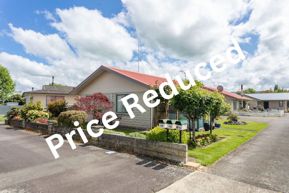 19A Burns Street, Dannevirke - Carousel 1
