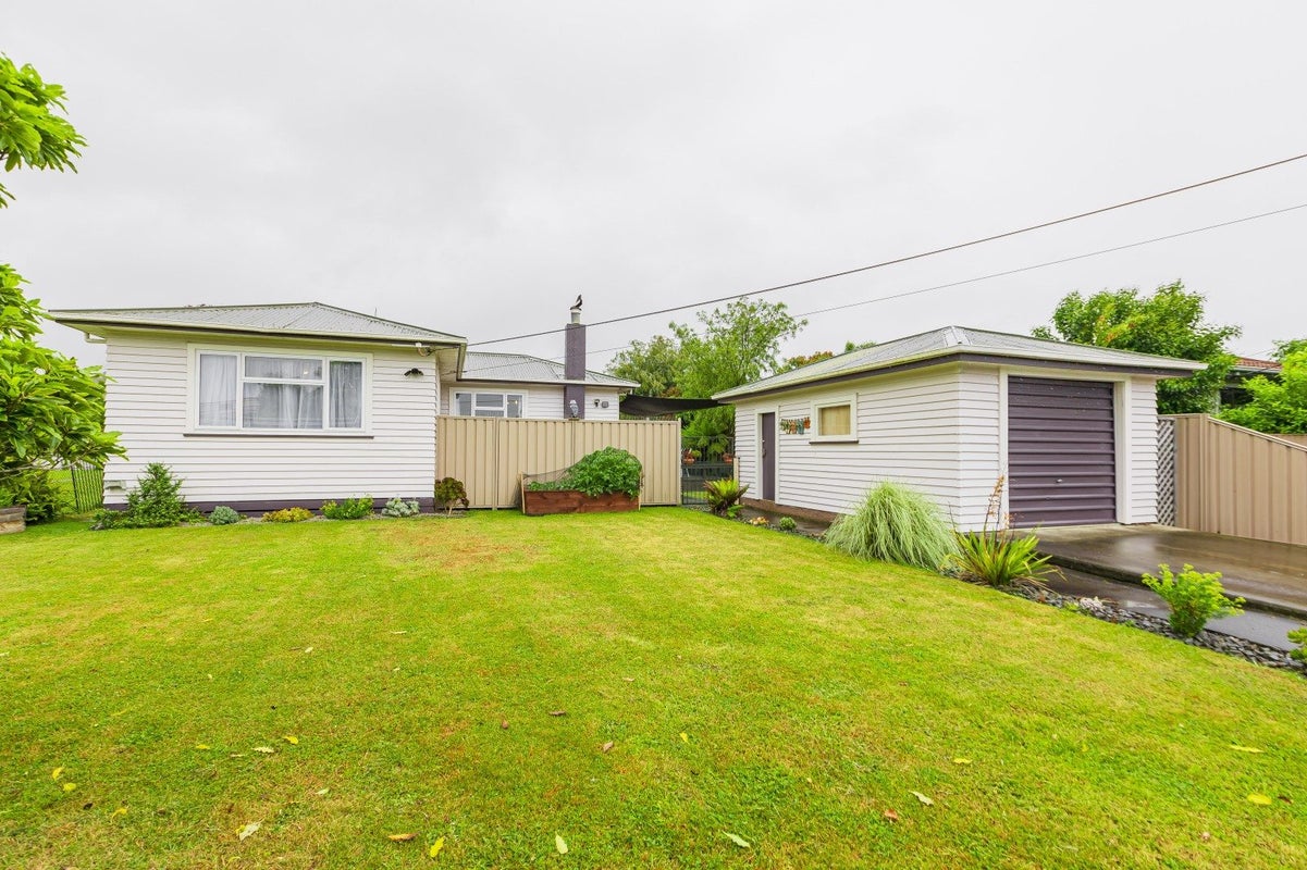 23 Eton Street, Taradale, Napier - Carousel 2