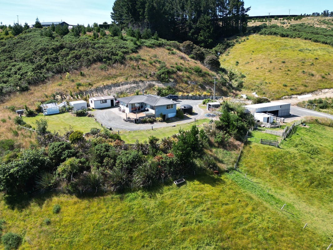 67 Taieri Beach Road, Brighton - Carousel 1