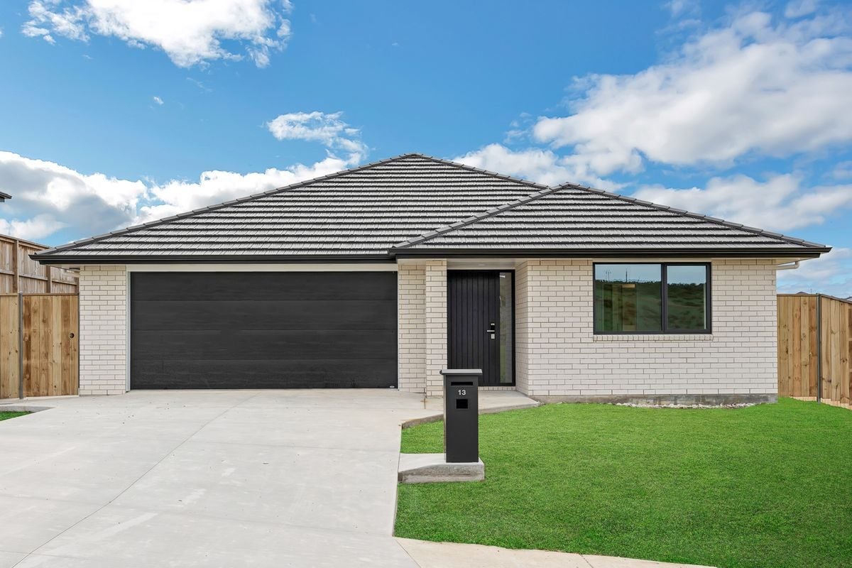13 Viv Green Place, Pokeno - Carousel 2