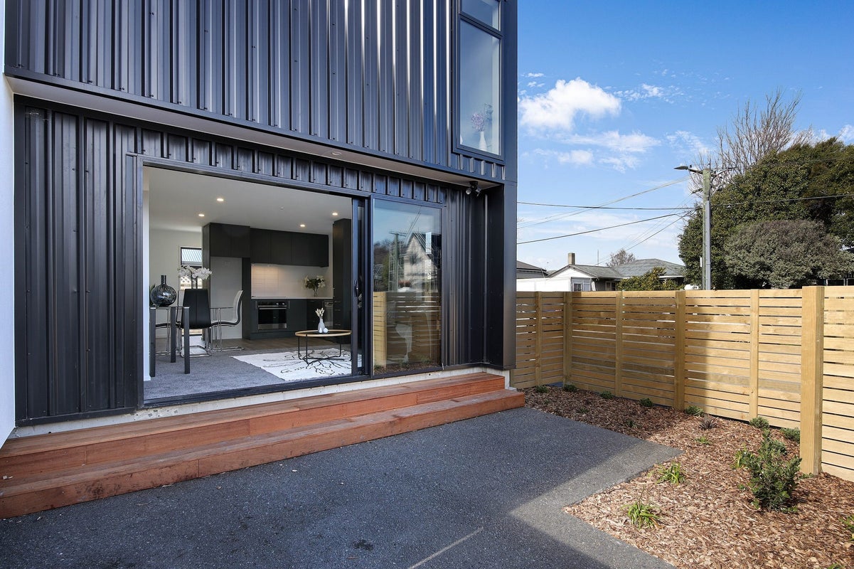 1/168 Bordesley Street, Phillipstown, Christchurch - Carousel 1