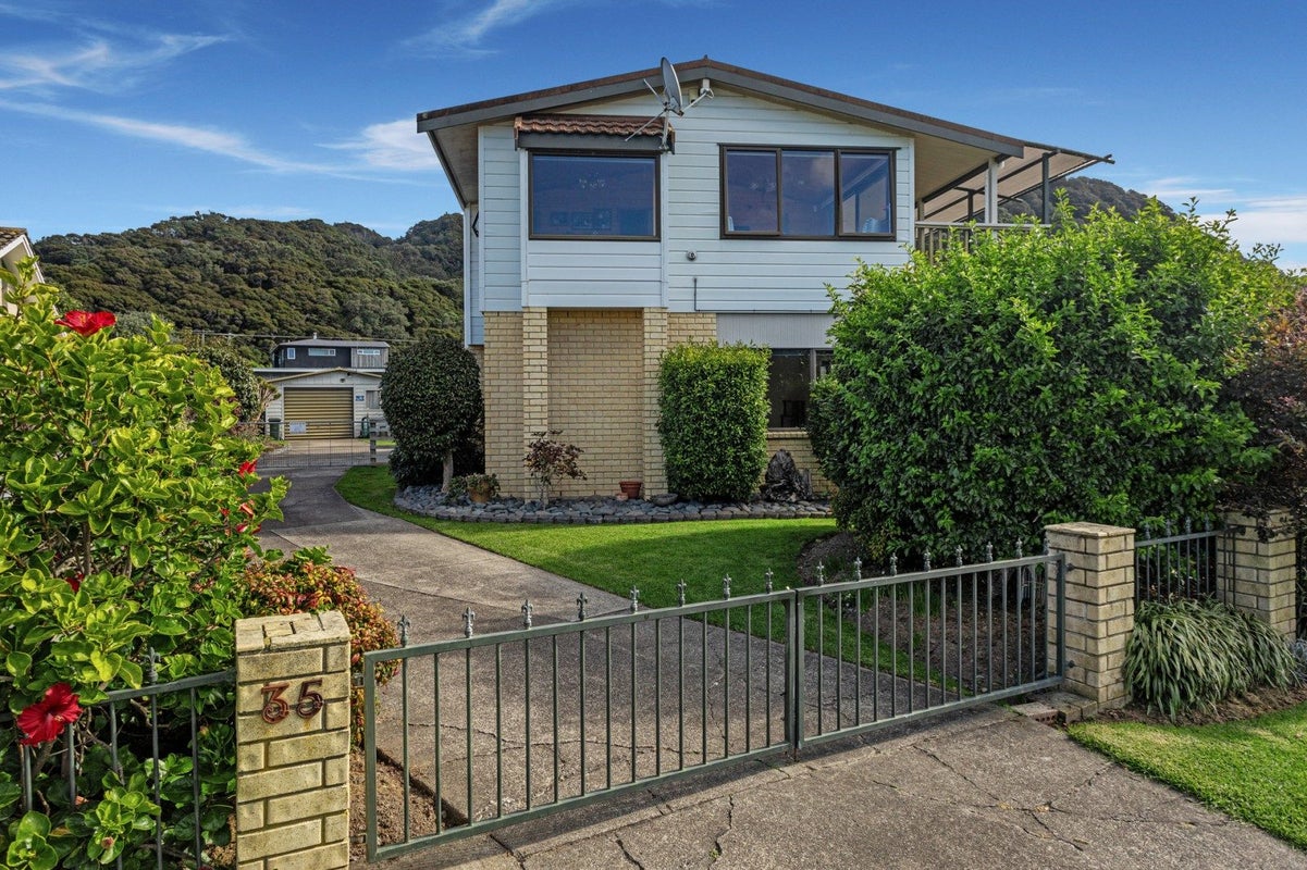 35 Wilson Street, Matata, Whakatane - Carousel 2