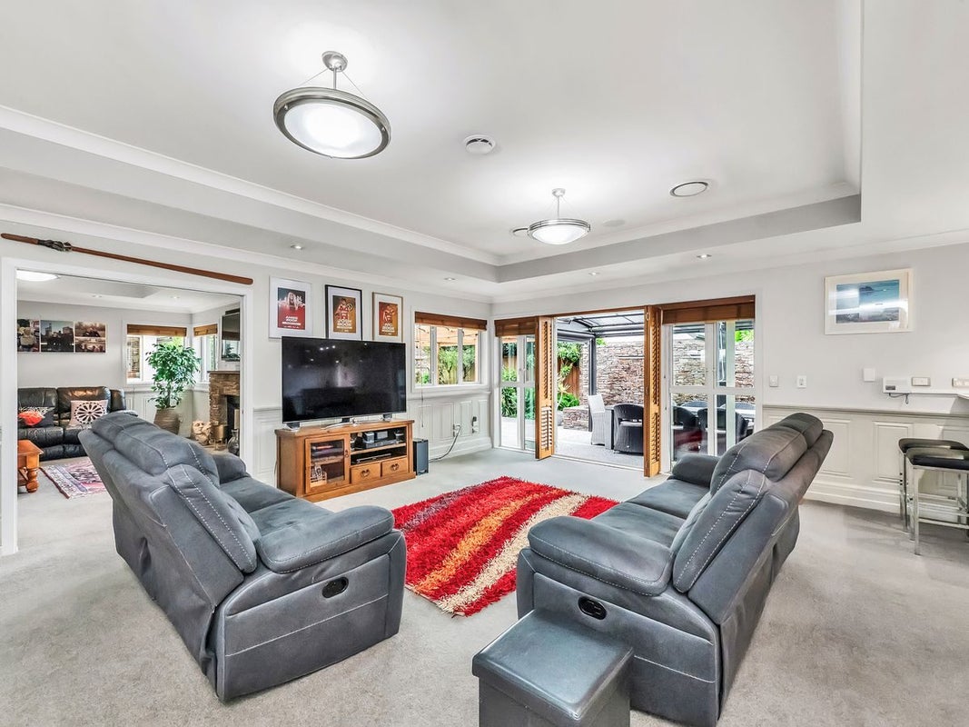 18 Lochmore Street, Bishopdale, Christchurch - Carousel 2
