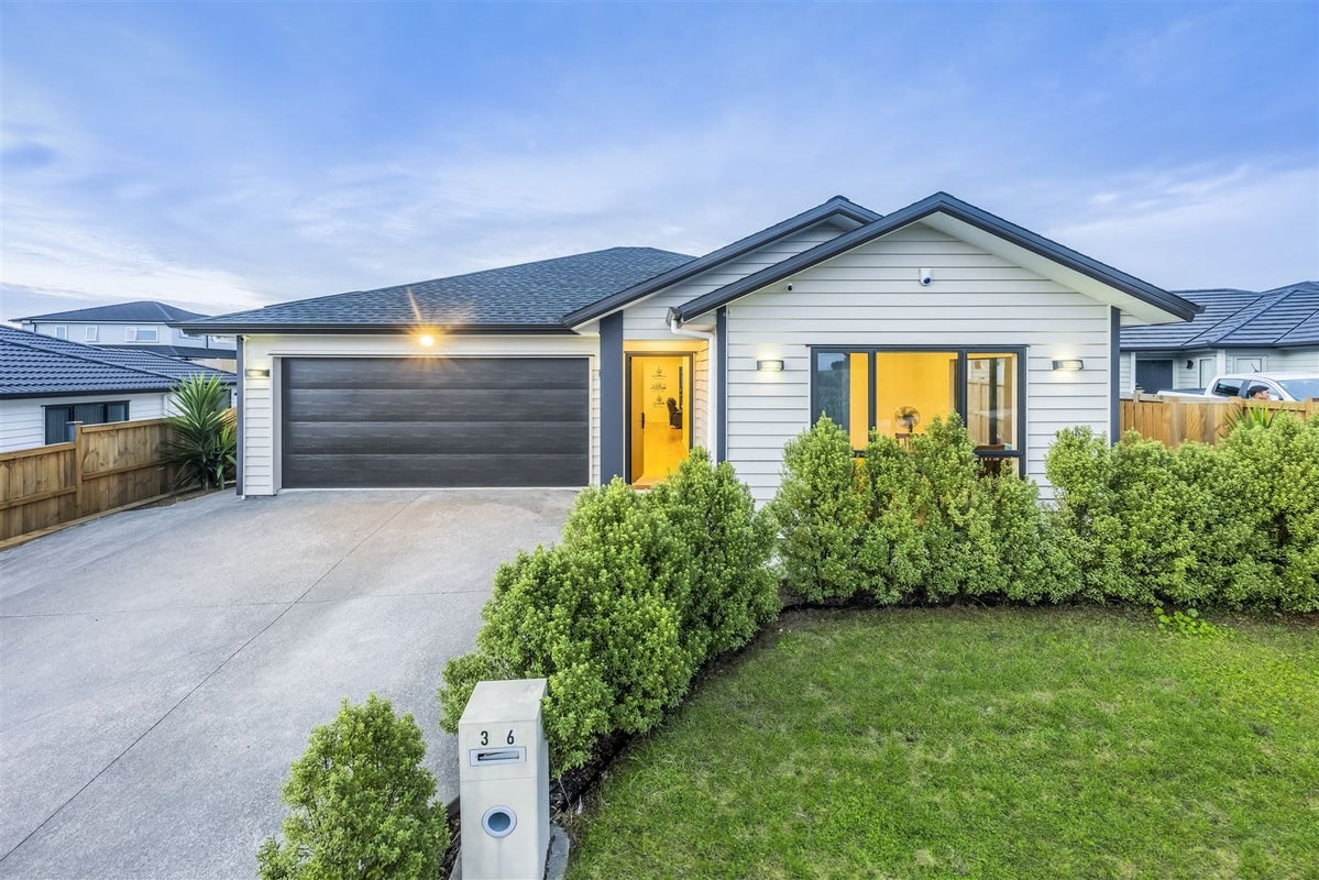 36 Melgran Avenue, Ardmore, Papakura - Carousel 1