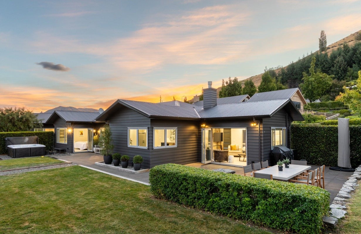 45 Ferry Hill Drive, Lower Shotover, Queenstown - Carousel 1