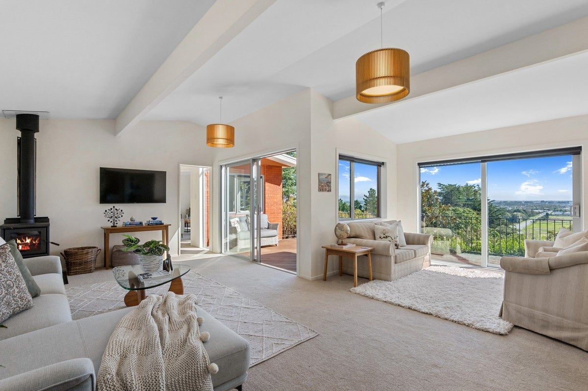 831 Cashmere Road, Halswell, Christchurch - Carousel 2