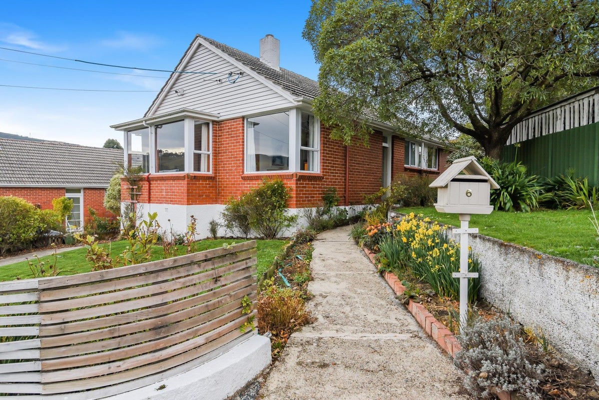6 Hillary Street, Liberton, Dunedin - Carousel 2