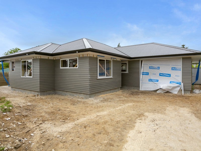 38B Sunset Street, Hilltop, Taupo - Carousel 1