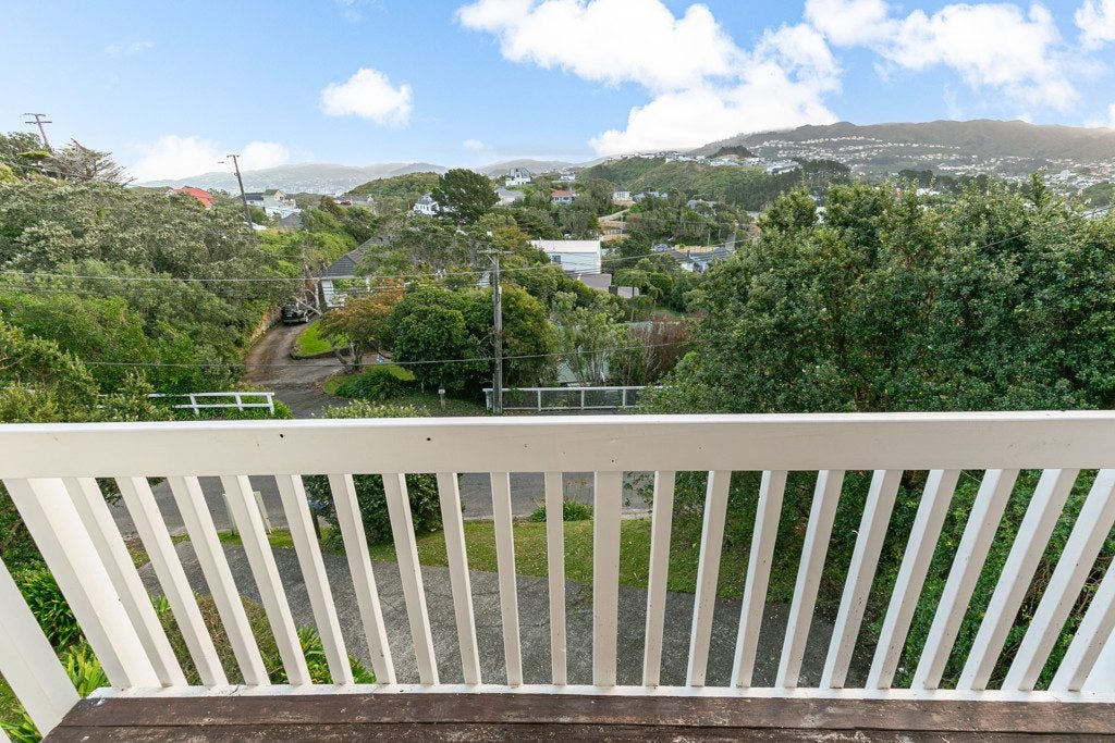 93 Black Rock Road, Newlands, Wellington - Carousel 18