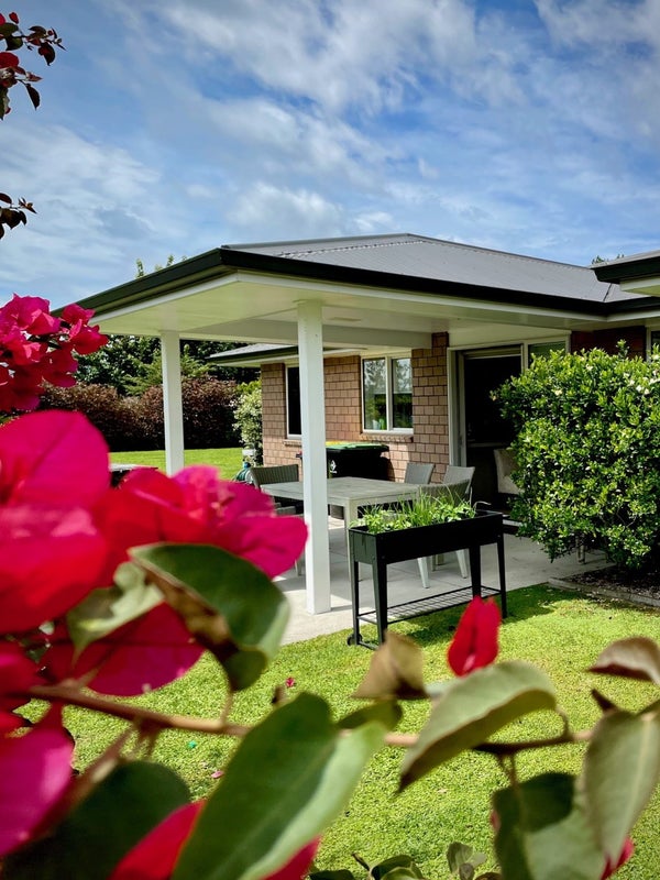 35 Teal Place, Pyes Pa, Tauranga - Carousel 1
