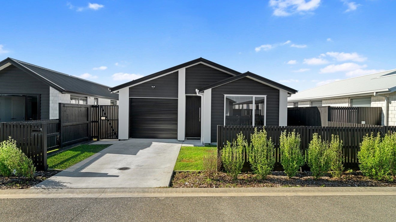 5 Kotata Lane, Poike, Tauranga - Carousel 1