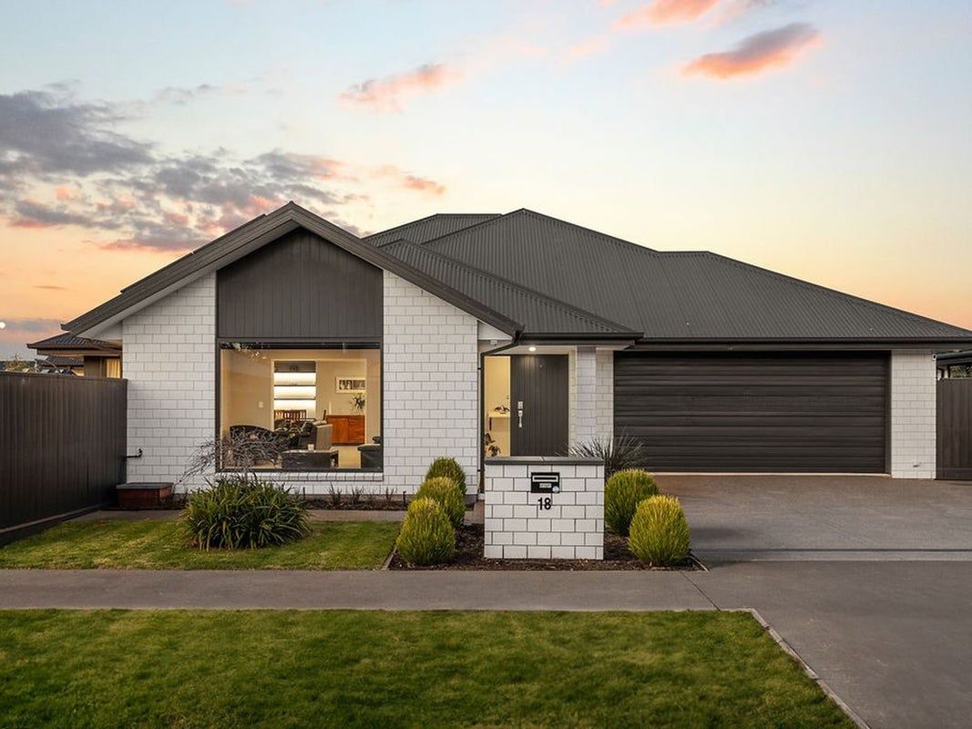18 Roys Street, Marshland, Christchurch - Carousel 1