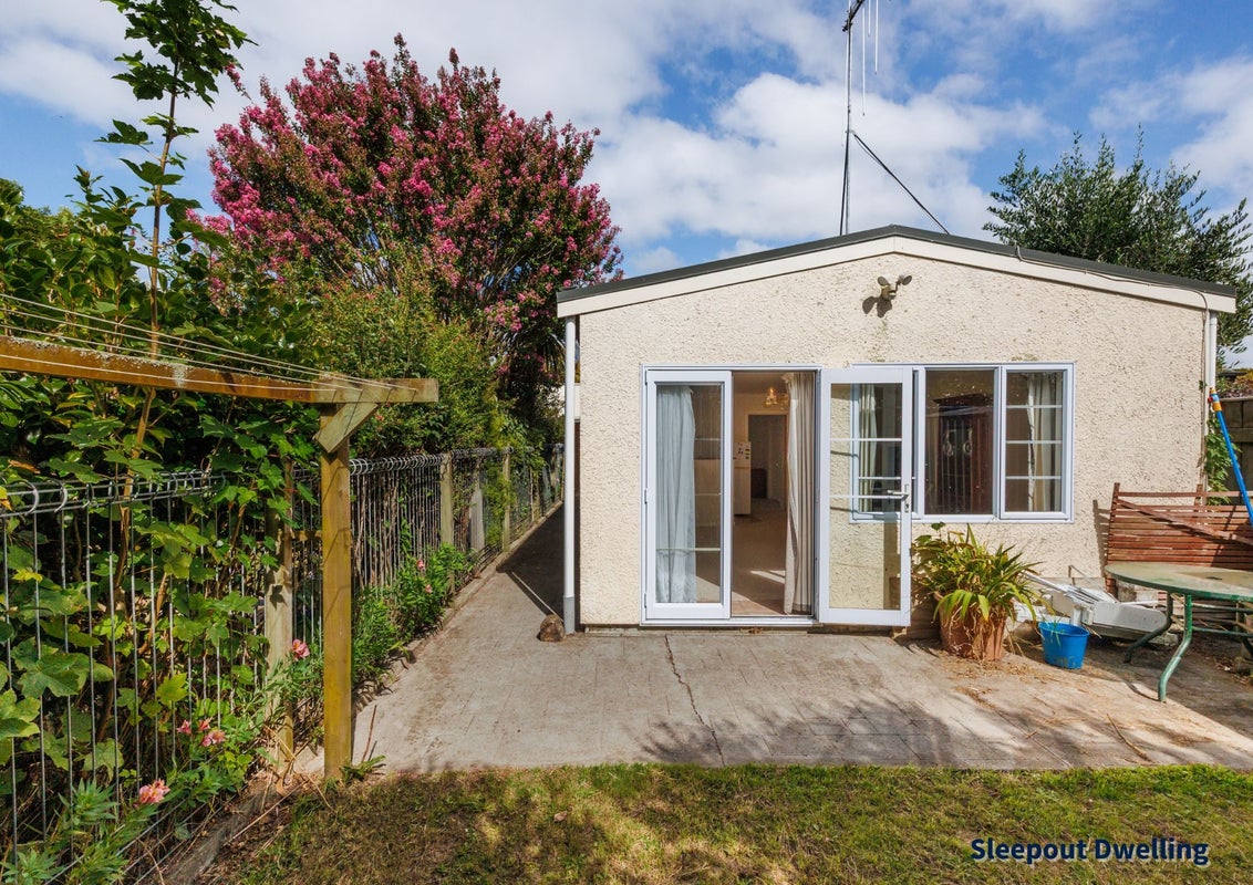 25 Ake Ake Avenue, Hokowhitu, Palmerston North - Carousel 2
