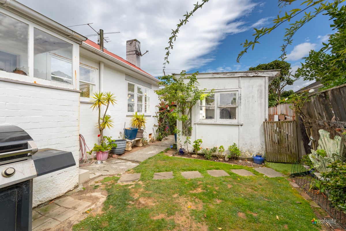 1/85 Trafalgar Street, Waterloo, Lower Hutt - Carousel 12